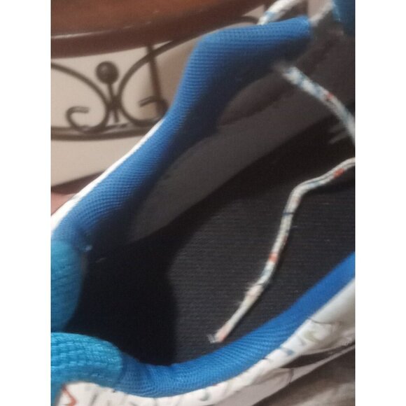 Nike Boy's Air Max Genome White Blue DM7600 100 Fashion Shoes Size 7Y - Picture 14 of 14